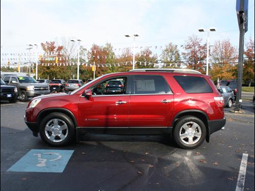GMC Acadia 2007 photo 2