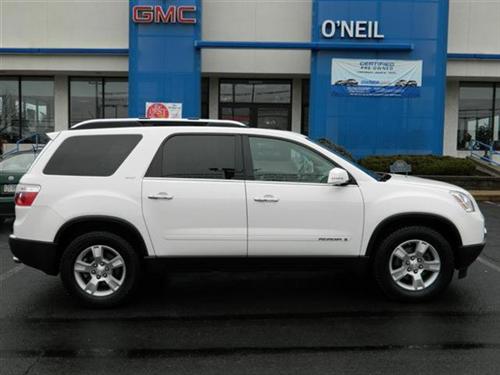 GMC Acadia 2007 photo 1