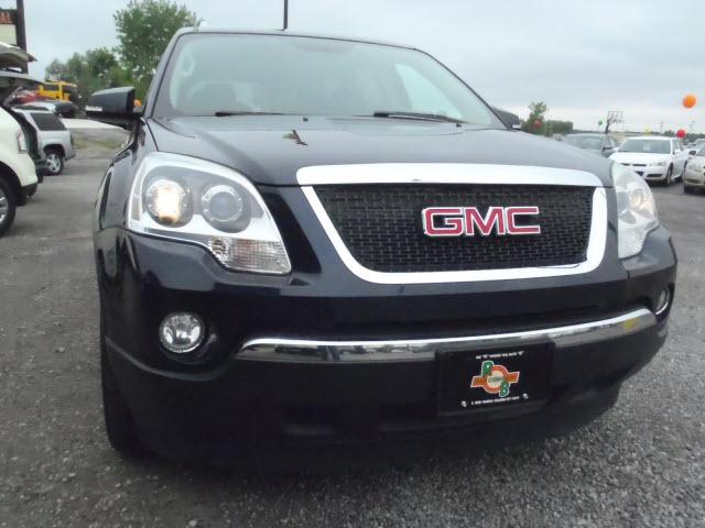 GMC Acadia 2007 photo 1