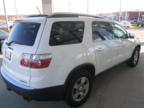 GMC Acadia 2007 photo 2