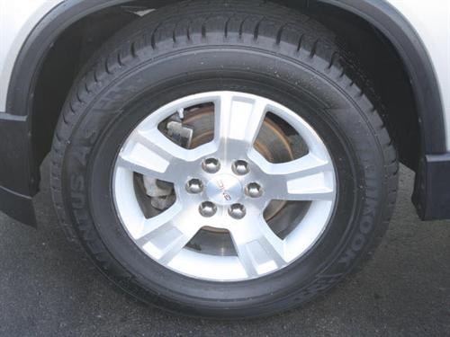 GMC Acadia 2007 photo 2