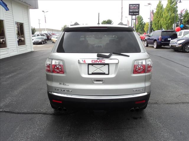 GMC Acadia 2007 photo 1