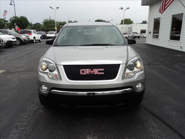GMC Acadia 2007 photo 2