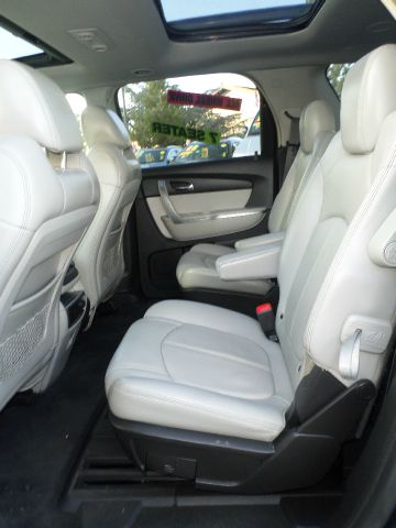 GMC Acadia 2007 photo 1