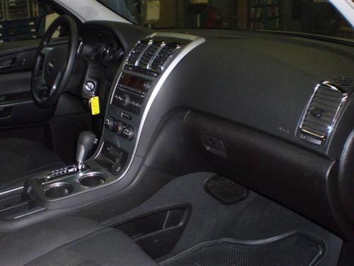 GMC Acadia 2007 photo 2