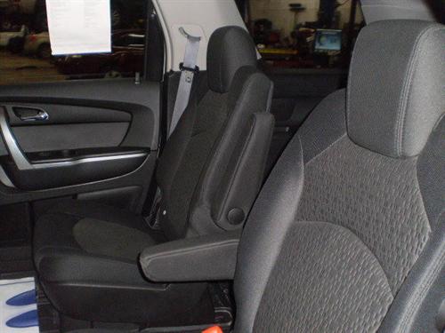 GMC Acadia 2007 photo 3