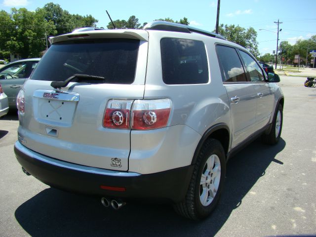 GMC Acadia 2007 photo 1