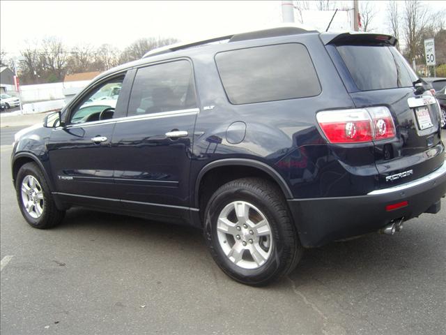 GMC Acadia 2007 photo 2