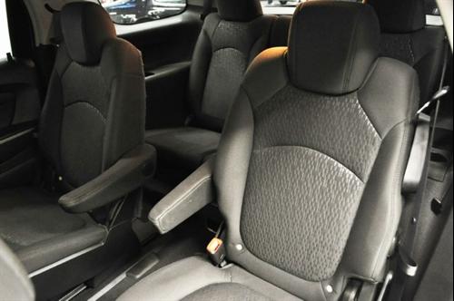 GMC Acadia 2007 photo 1