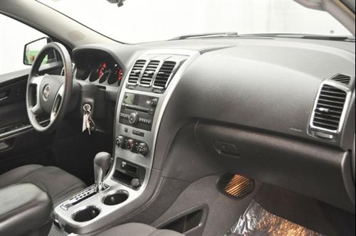 GMC Acadia 2007 photo 3