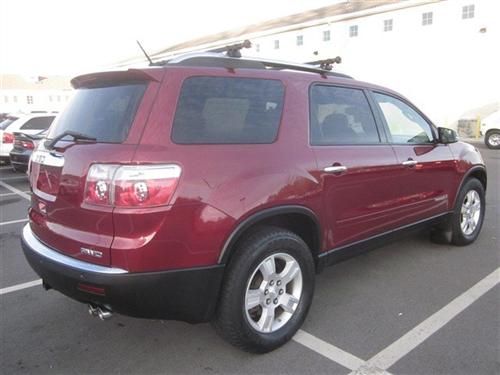 GMC Acadia 2008 photo 2