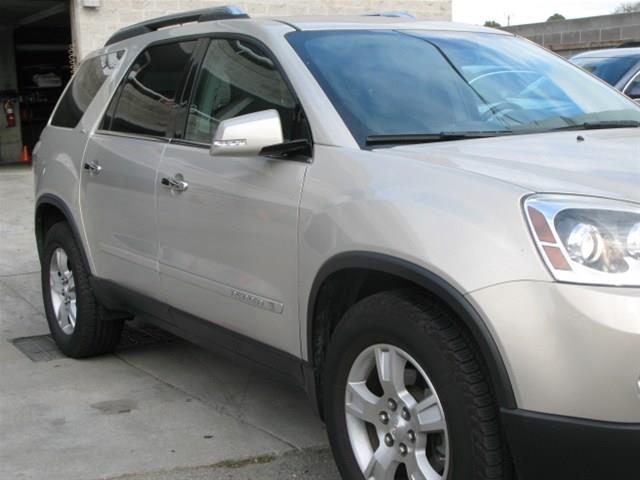 GMC Acadia 2008 photo 1