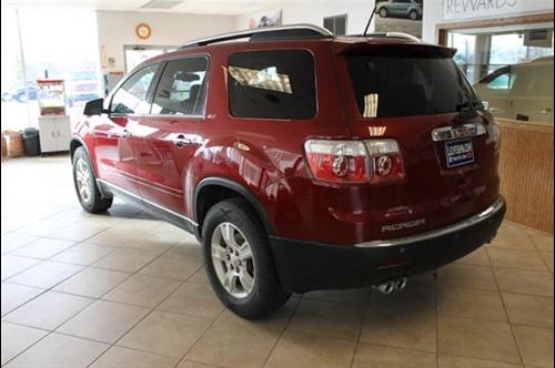 GMC Acadia 2008 photo 2