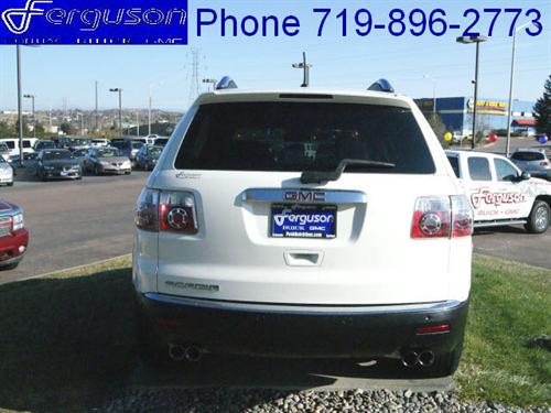 GMC Acadia 2008 photo 2