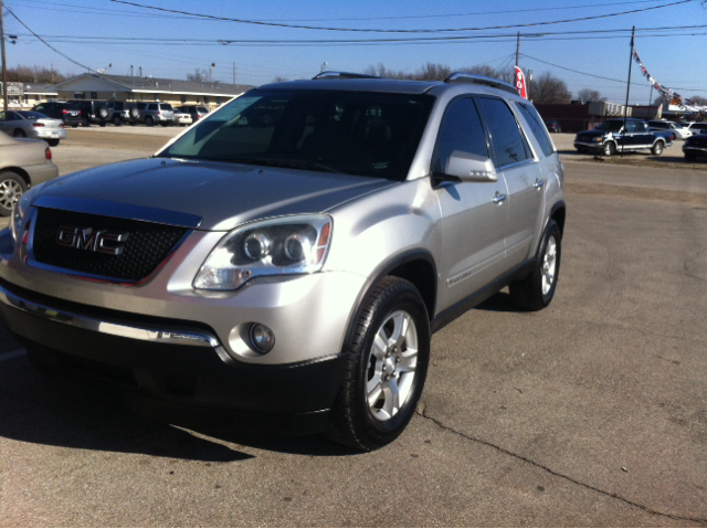 GMC Acadia XLT Lariat 5th Wheel SUV