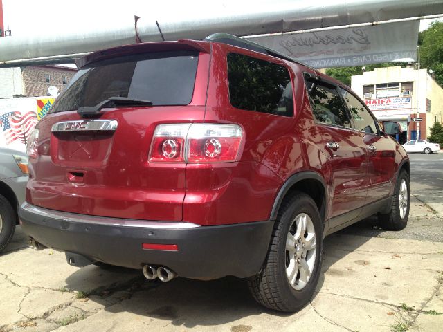 GMC Acadia 2008 photo 1