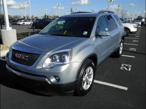 GMC Acadia 2008 photo 2
