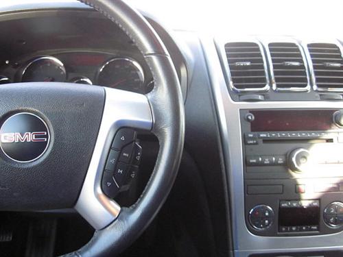 GMC Acadia 2008 photo 3