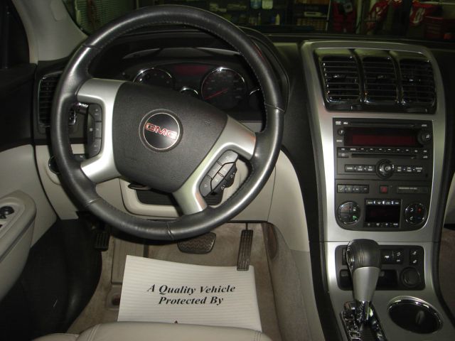 GMC Acadia 2008 photo 3