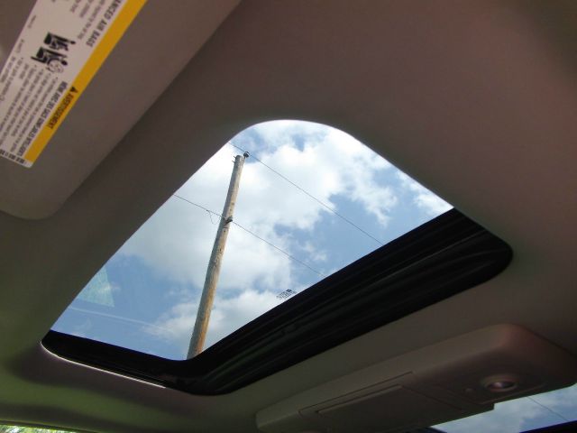 GMC Acadia 2WD Crew Cab LT W/1lt SUV