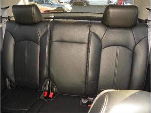 GMC Acadia 2008 photo 2