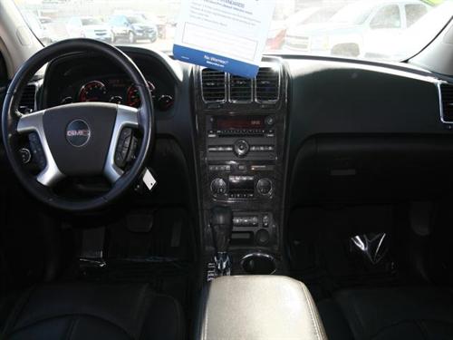 GMC Acadia 2008 photo 1