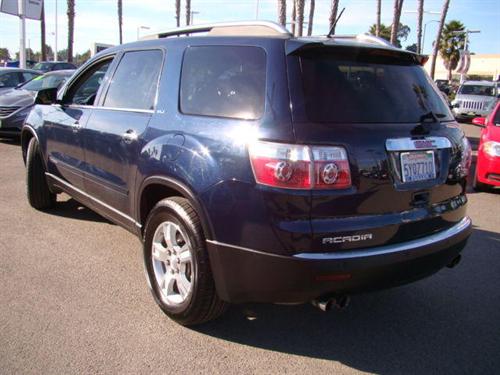 GMC Acadia 2008 photo 3