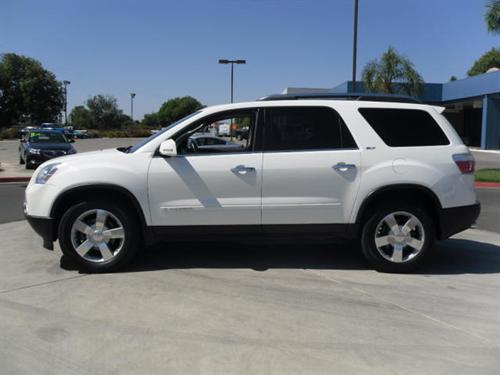 GMC Acadia 2008 photo 1