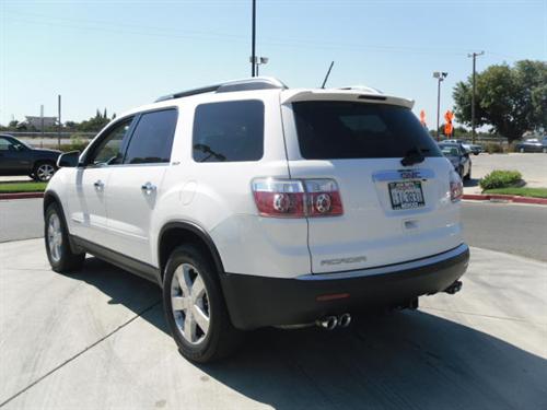 GMC Acadia 2008 photo 2