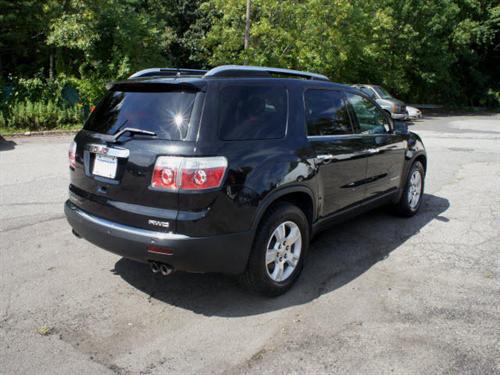 GMC Acadia 2008 photo 2