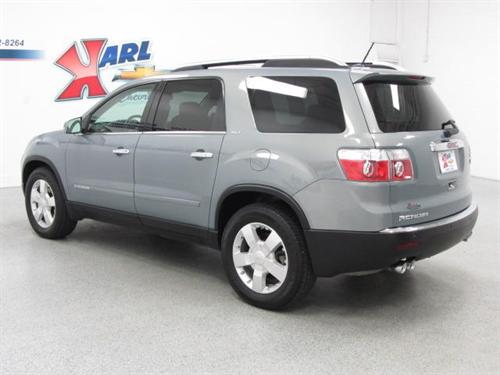 GMC Acadia 2008 photo 2