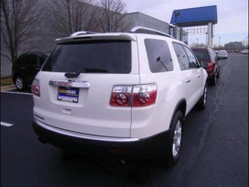 GMC Acadia 2008 photo 1