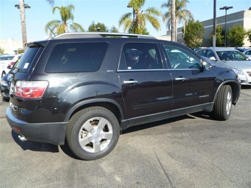 GMC Acadia 2008 photo 2