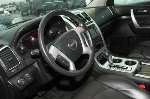 GMC Acadia 2008 photo 1