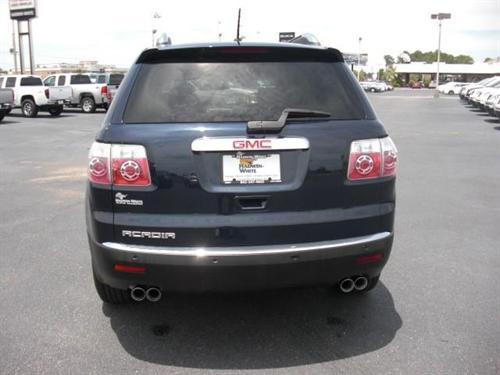 GMC Acadia 2008 photo 2