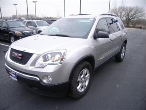 GMC Acadia 2008 photo 2