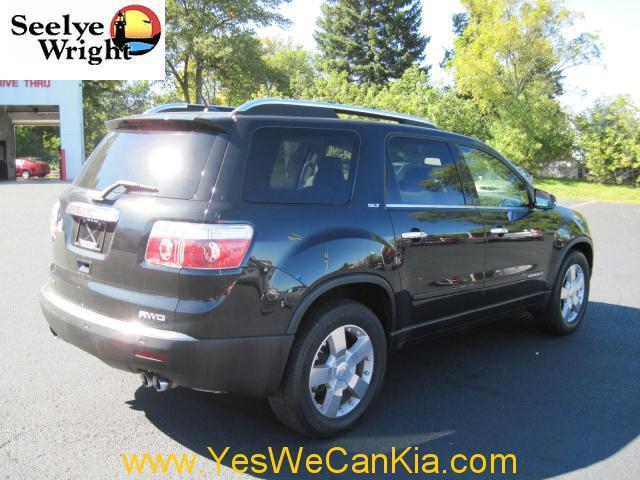 GMC Acadia 2008 photo 2