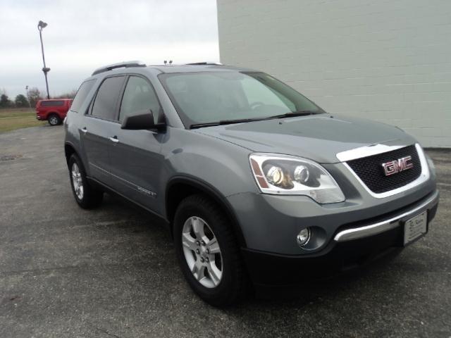 GMC Acadia 2008 photo 2