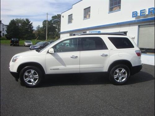 GMC Acadia 2008 photo 1