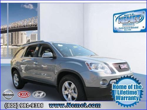 GMC Acadia 2008 photo 2