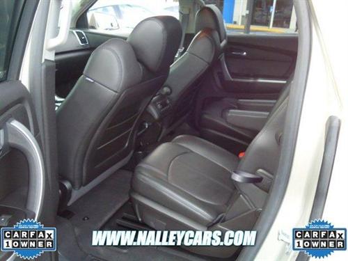 GMC Acadia 2008 photo 2