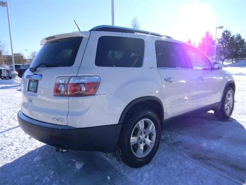 GMC Acadia 2008 photo 2