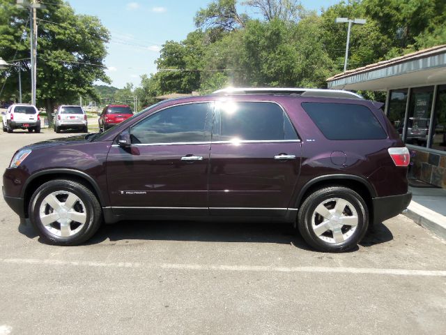 GMC Acadia 2008 photo 1