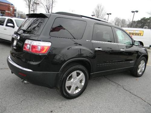GMC Acadia 2008 photo 2