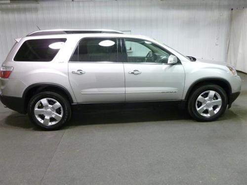 GMC Acadia 2008 photo 1
