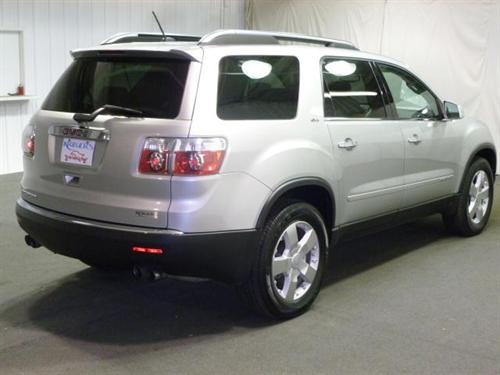 GMC Acadia 2008 photo 2