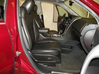 GMC Acadia 2008 photo 2