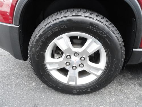 GMC Acadia 2008 photo 1