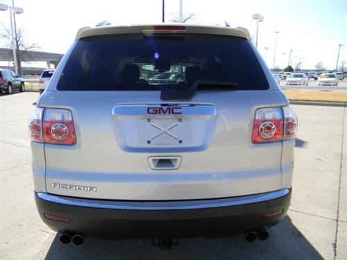 GMC Acadia 2008 photo 2