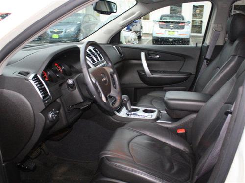 GMC Acadia 2008 photo 1